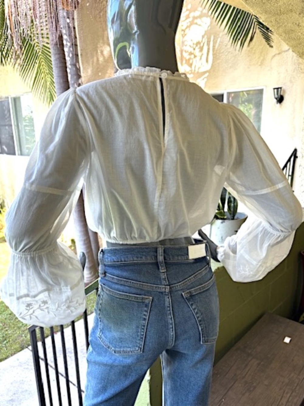 REFORMATION Embroidered Cotton Voile L/S Crop Top/Blouse NWOT/sz S - Picture 8 of 13